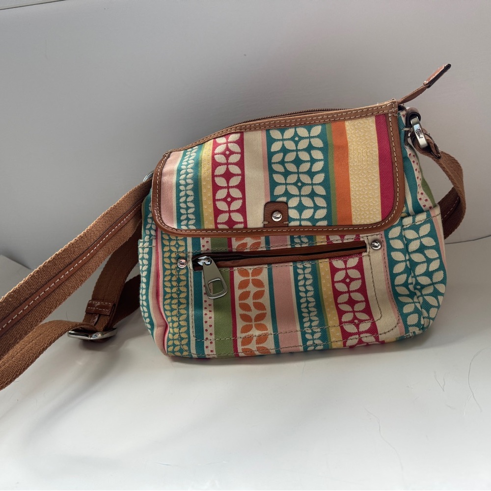 Fossil Pocketbook EUC - Picture 7 of 12